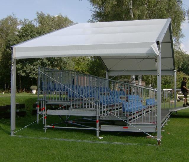 Overdekte tribunes